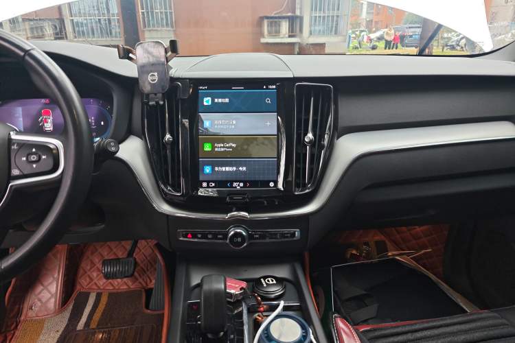 Used Volvo XC60 2023 B5 4x4 Smart Luxury Edition