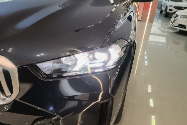 Used BMW X5 2023 xDrive 30Li Luxury M Sport Night Edition Package
