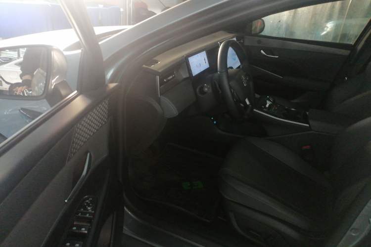 Used BYD Qin PLUS 2025 DM-i Smart Drive 120KM Superior Model