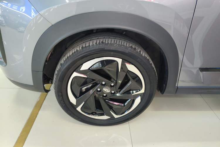 Used Chery Tiggo 7 C-DM 2025 1.5T 120KM Luxury Trim
