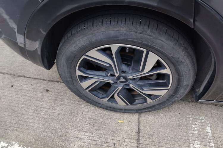 Used NETA U 2023 NETA U-Ⅱ Challenge Edition 400 U Show – Lithium Iron Phosphate
