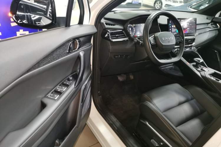 Used Lynk & Co 06 2023 Remix 1.5T JinPro
