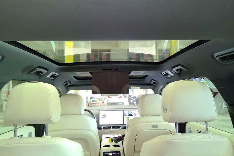 Used Li Auto L9 2022 Max model
