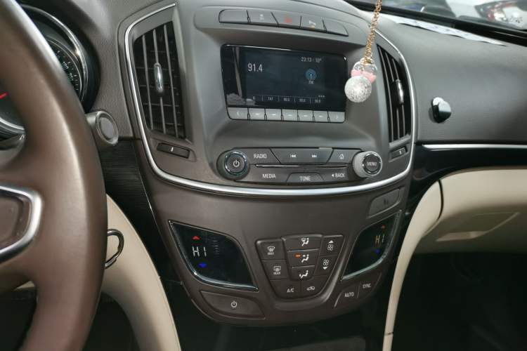 Used Buick Regal 2014 2.0L Leading Fashion Edition
