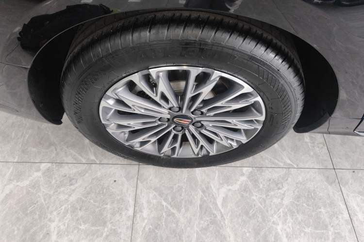 Used Hongqi H5 2024 1.5T DCT Smart Connect Flagship Edition
