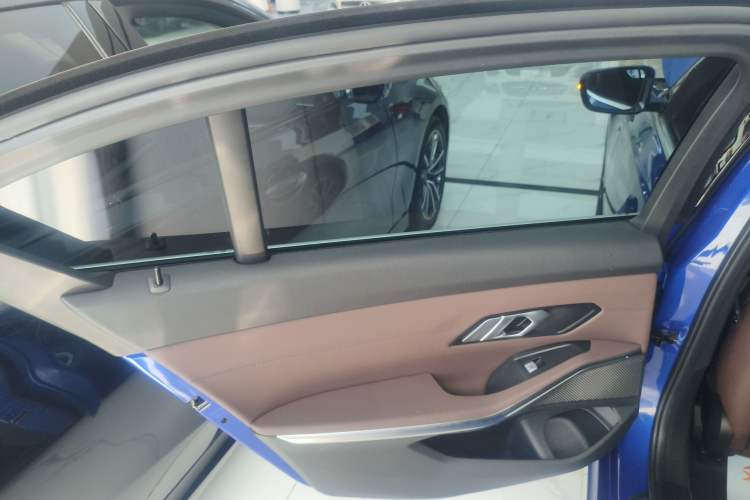 Used BMW 3 Series 2021 Restyled 325Li M Sport Package