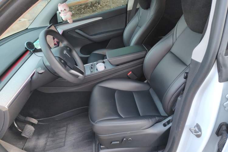 Used Tesla Model Y 2024 Rear-Wheel-Drive Version
