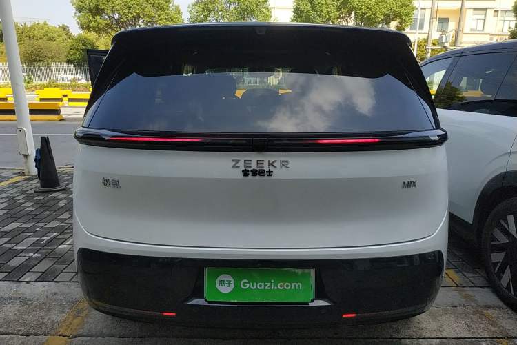 Used Zeekr MIX 2025 Long-Range Intelligent Driving Edition
