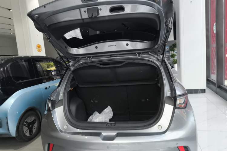 Used BYD Dolphin 2023 420 km Fashion Edition
