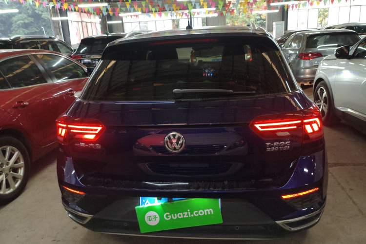 Used Volkswagen T-ROC 2018 230TSI DSG Two-Wheel Drive Advanced Version China V Standard
