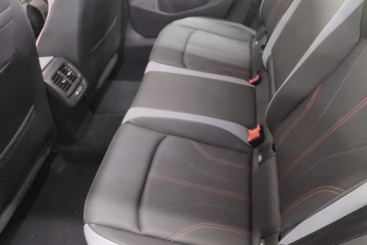 Used Volkswagen Lamando 2025 Lavida L 280TSI DSG Cool & Spicy Edition
