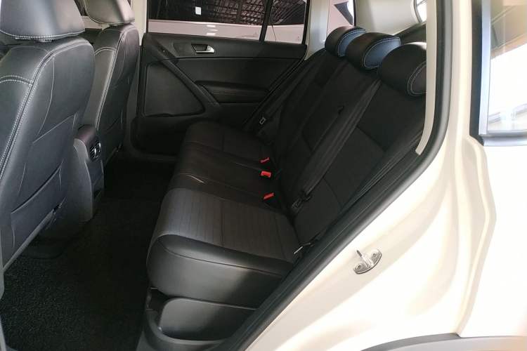 Used Volkswagen Tiguan 2017 300TSI Automatic Two-Wheel Drive Silk Road Luxury Edition