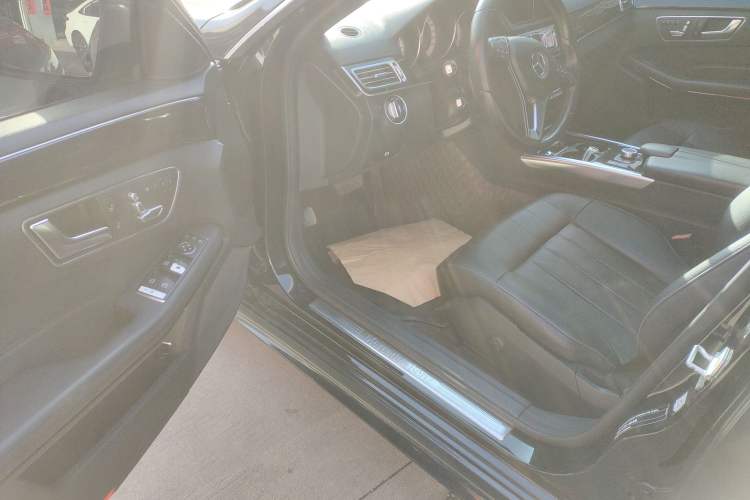 Used Mercedes-Benz E-Class 2015 Restyled E 260 L Sport Edition
