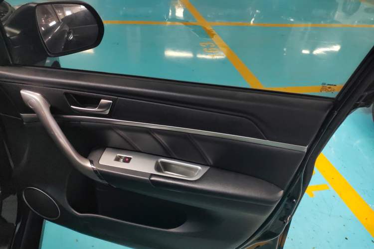 Used Haval M6 2019 1.5T DCT Two-Wheel Drive Value Edition China VI Standard