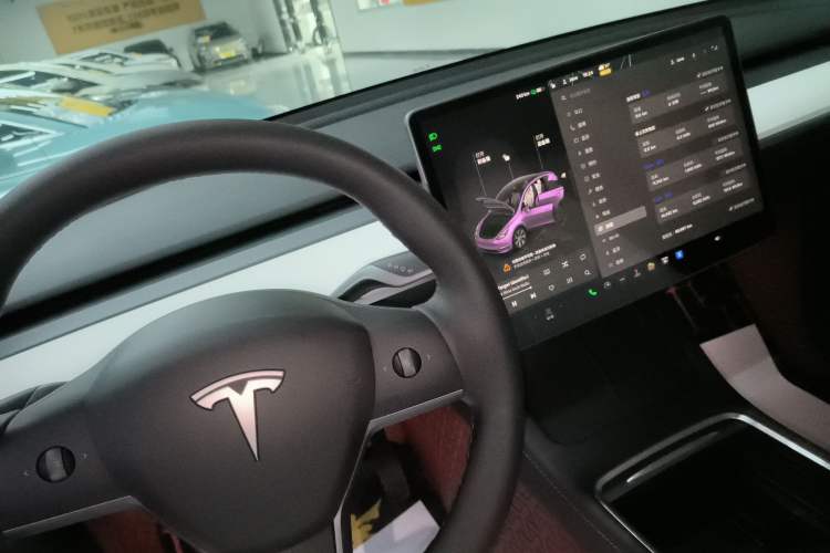 Used Tesla Model Y 2022 Rear-Wheel-Drive Version