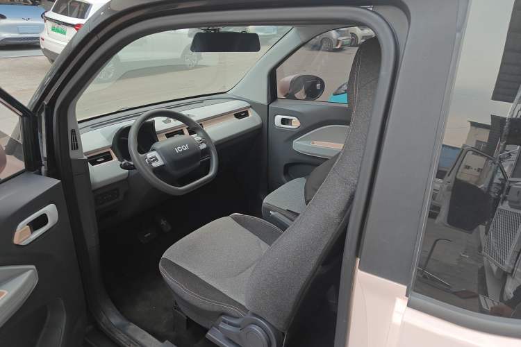 Used Chery QQ Ice Cream 2022 170km Sundae Phosphate Lithium-Ion
