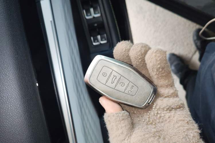 Used Geely Auto Coolray 2022 Bin Yue COOL 1.5TD DCT Ignite Edition
