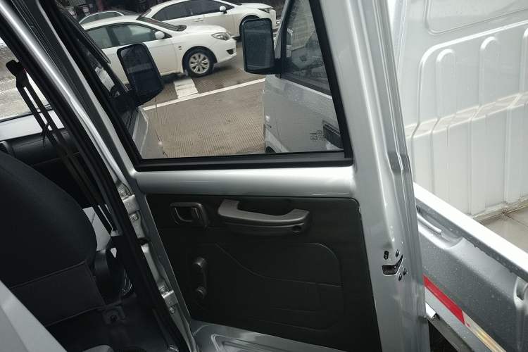 Used Wuling Rongguang Small Truck 2021 1.5L Base Version Double-Cab L3C