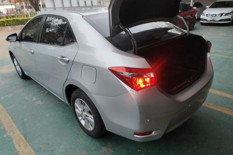 Used Toyota Corolla 2017 Revised Version 1.6L S-CVT GL