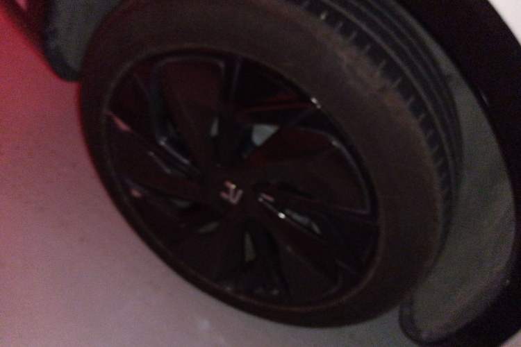 Used  R7 2024 Advanced Edition
