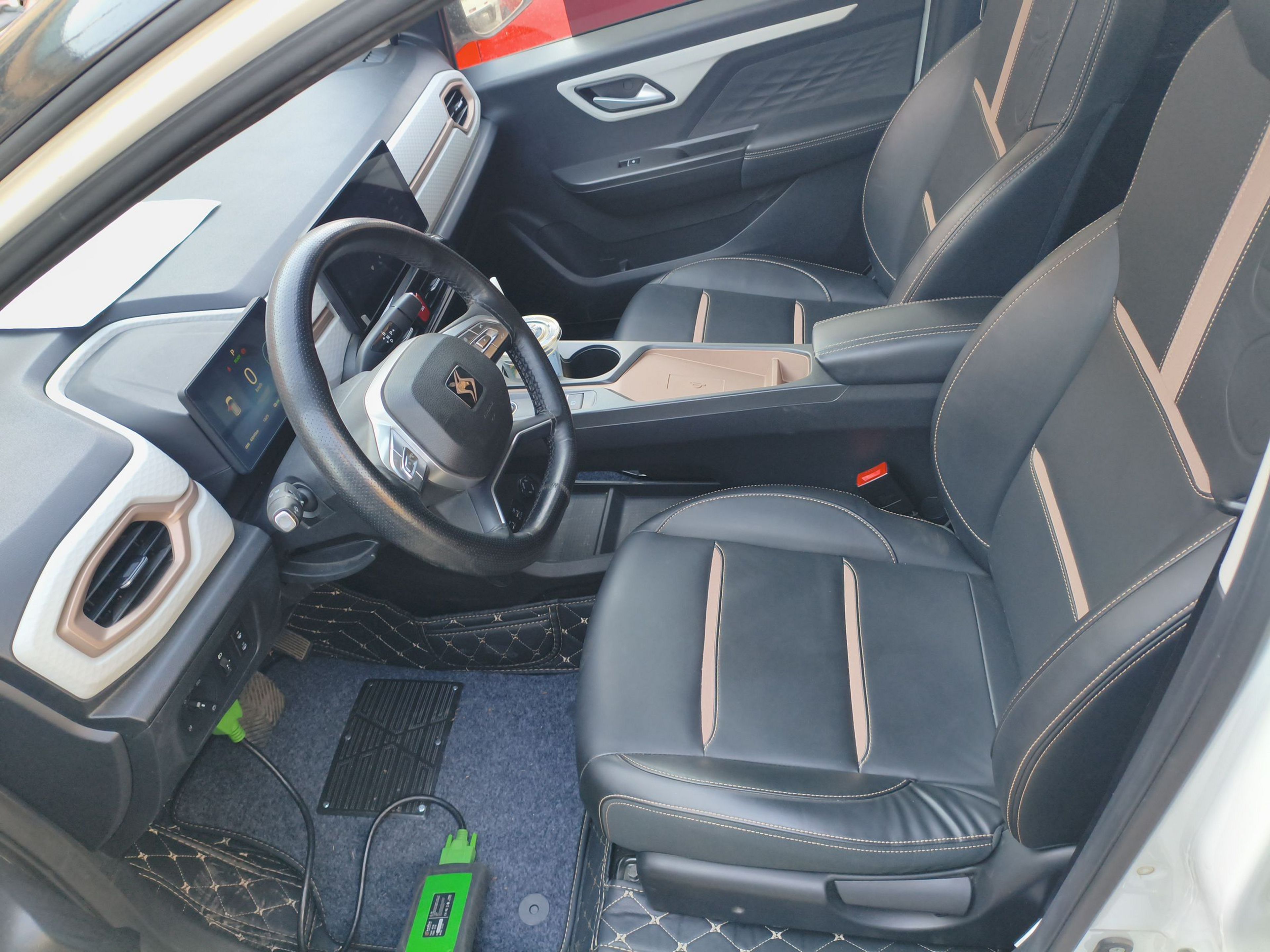 Переднее сиденье в автомобиле