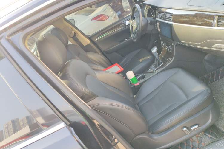 Used Zotye T600 2015 2.0T DCT Prestige Edition