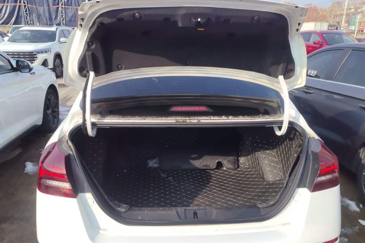 Used Geely Auto Emgrand 2021 UP 1.5L CVT Luxury Model