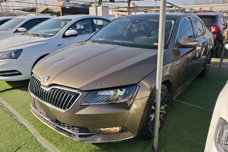 Used Skoda Superb 2016 TSI330 DSG Smart Drive Edition