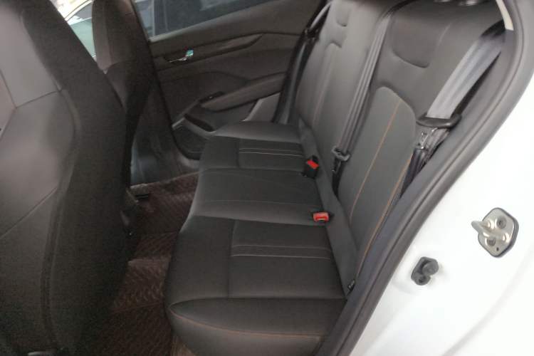 Used Dongfeng Aeolus Yixuan 2024 1.5L Automatic JingSu Edition
