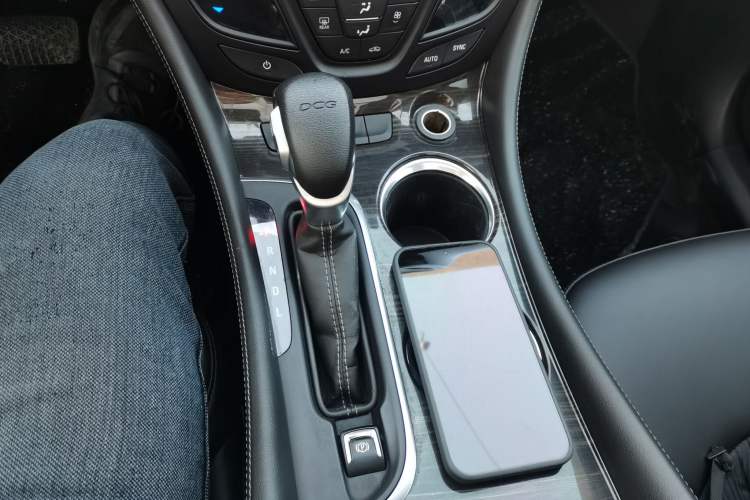 Used Buick Envision 2020 20T Two-Wheel Drive Leading Version