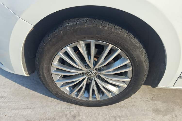 Used Volkswagen Bora 2016 1.6L Automatic Luxury Model
