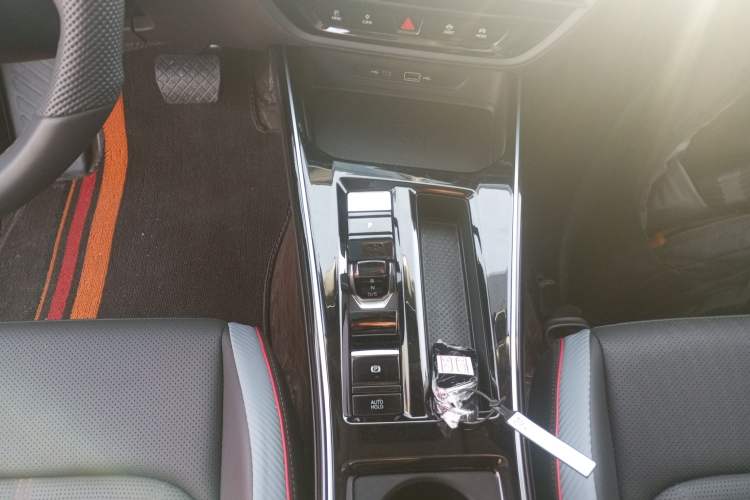 Used Volkswagen Lamando 2024 Lavida L 280TSI DSG Cool & Spicy Edition
