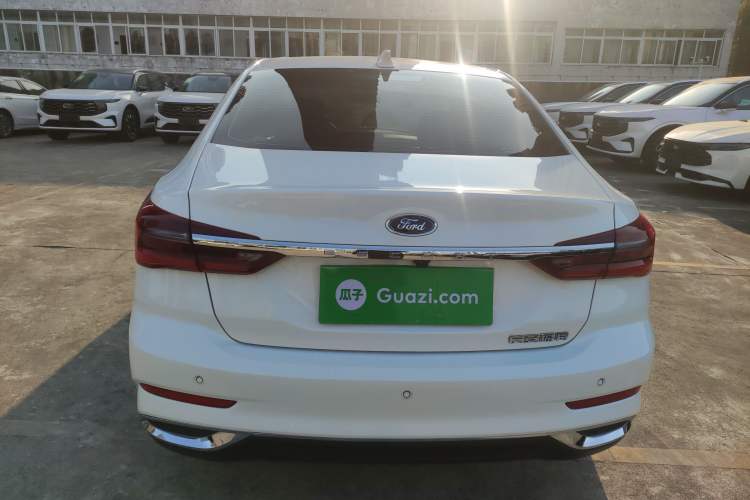 Used Ford Escort 2021 1.5L Automatic Diamond Edition