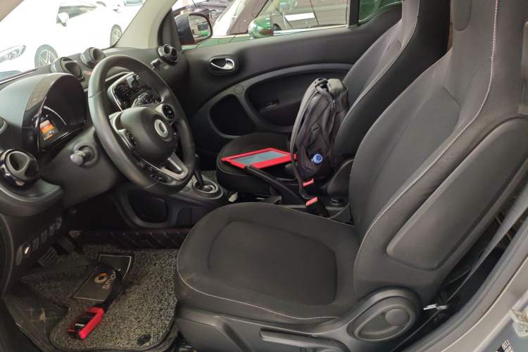 Used  fortwo 2018 1.0L 52kW Hardtop Passion Edition China V Standard
