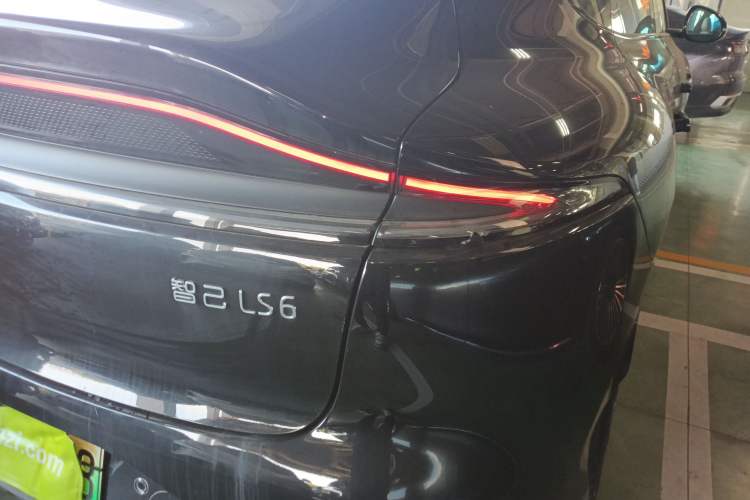 Used  LS6 2023 Max Standard Edition