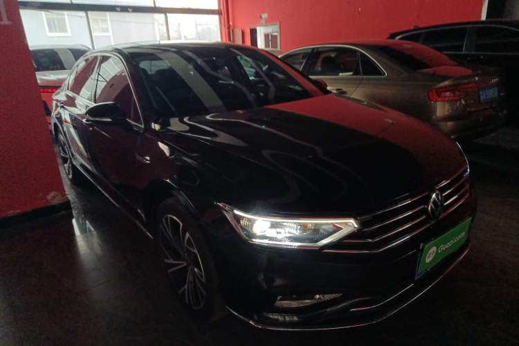 Used Volkswagen Magotan 2020 330TSI DSG Luxury Edition
