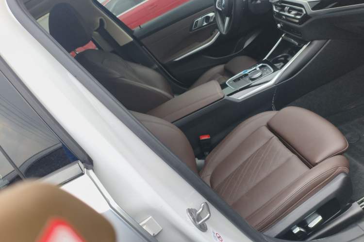 Used BMW i3 2023 eDrive 40 L Midnight Edition