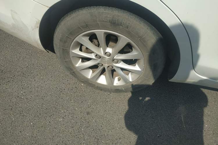 Used Buick GT 2019 15T Dual-Clutch Advanced Version China VI Standard
