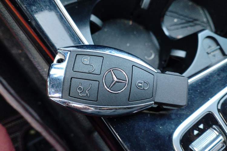 Used Mercedes-Benz C-Class 2017 Restyled C 200 Sport Edition
