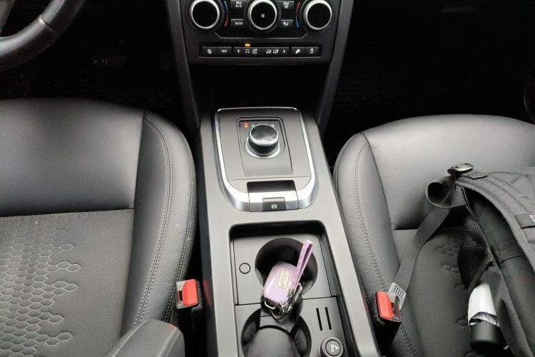 Used Land Rover Discovery Sport 2019 240 PS PURE Edition China VI Standard
