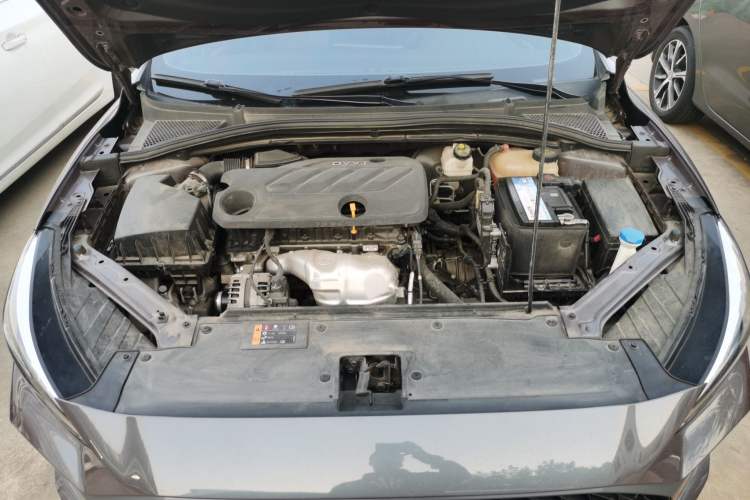 Used MG 5 2022 180 DVVT CVT Youth Luxury Edition
