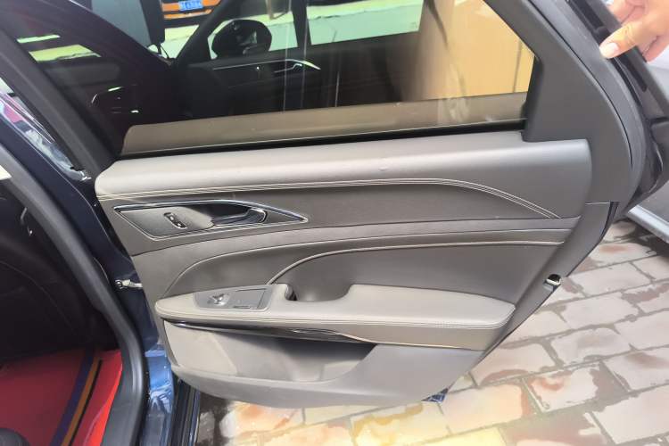 Used Ford Taurus 2017 EcoBoost 245 Luxury Model