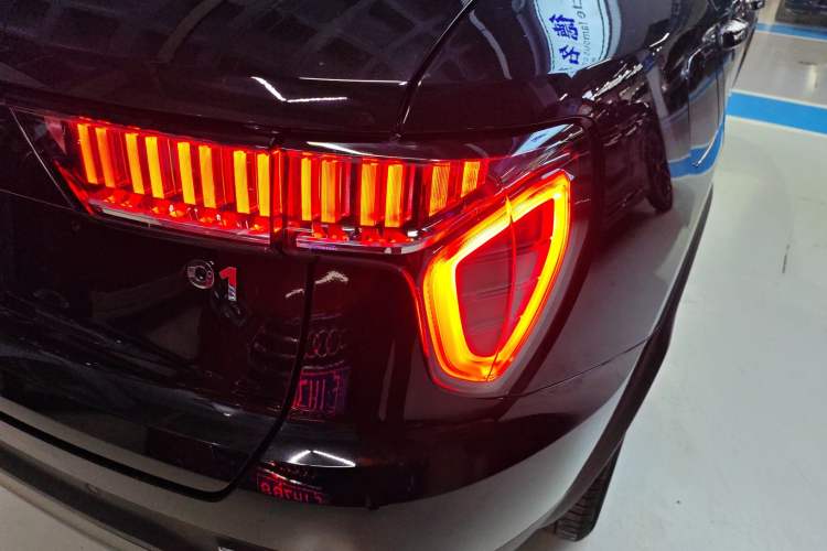 Used Lynk & Co 01 2017 2.0T Two-Wheel Drive Pro Edition
