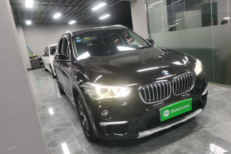 Used BMW X1 2018 xDrive20Li Luxury Model

