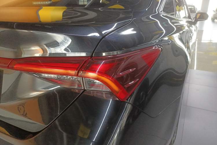 Used Toyota Avalon 2022 2.0L Luxury Edition
