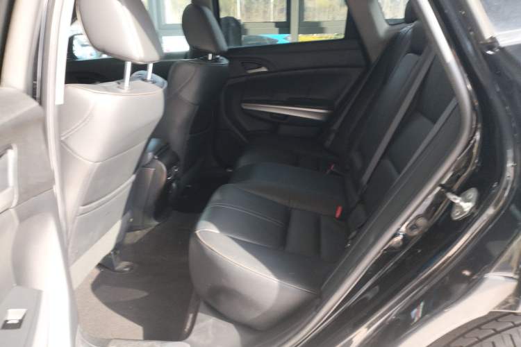 Used Honda Crosstour 2011 3.5L Flagship Edition
