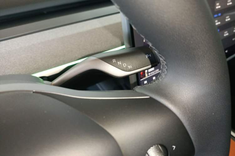 Used Tesla Model Y 2024 Rear-Wheel-Drive Version