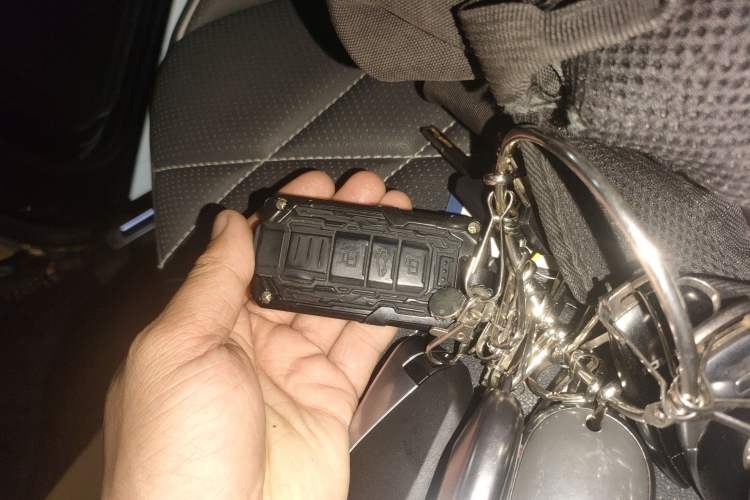 Used Volkswagen Tiguan L 2022 380TSI Automatic All-Wheel Drive R-Line Enhanced Comfort 7-Seater
