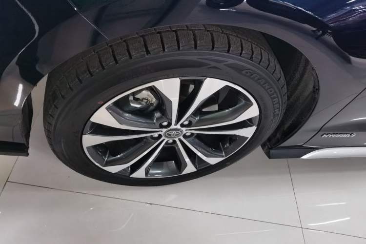 Used Toyota Granvia 2023 2.5L Hybrid Flagship VIP Edition