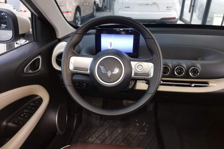 Used Wuling Bingo 2023 203km Light Edition